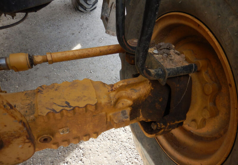 2005 Caterpillar TH460B - Image 13