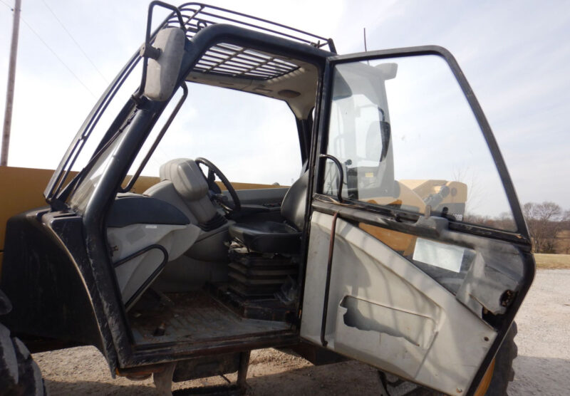 2005 Caterpillar TH460B - Image 15
