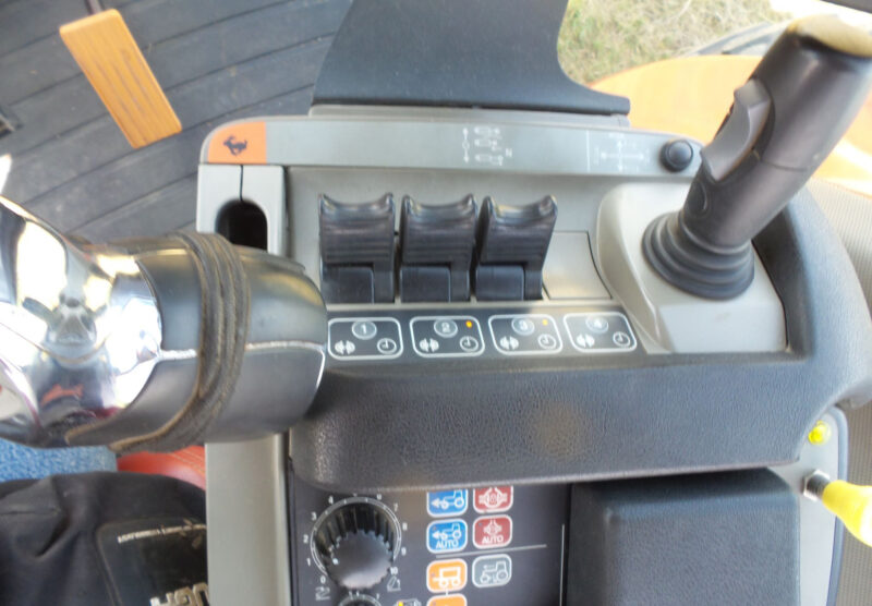 2013 Case IH Magnum 210 - Image 25