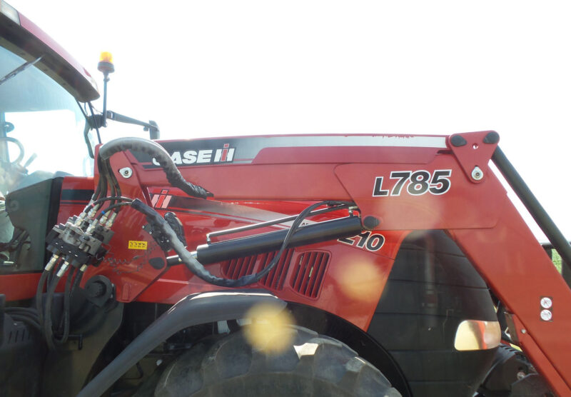2013 Case IH Magnum 210 - Image 6