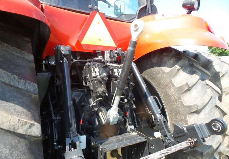 2013 Case IH Magnum 210 - Image 18